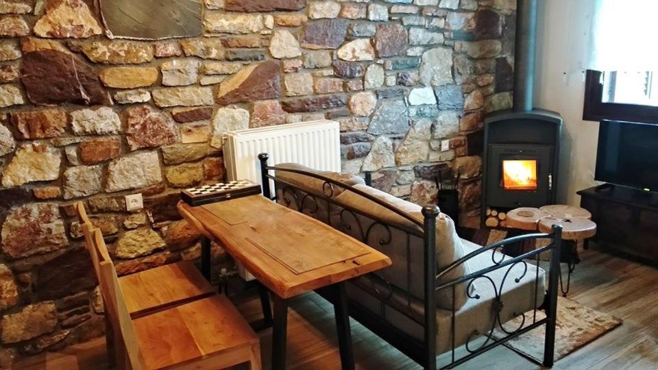 Rustic House Apartment Émbonas Екстериор снимка
